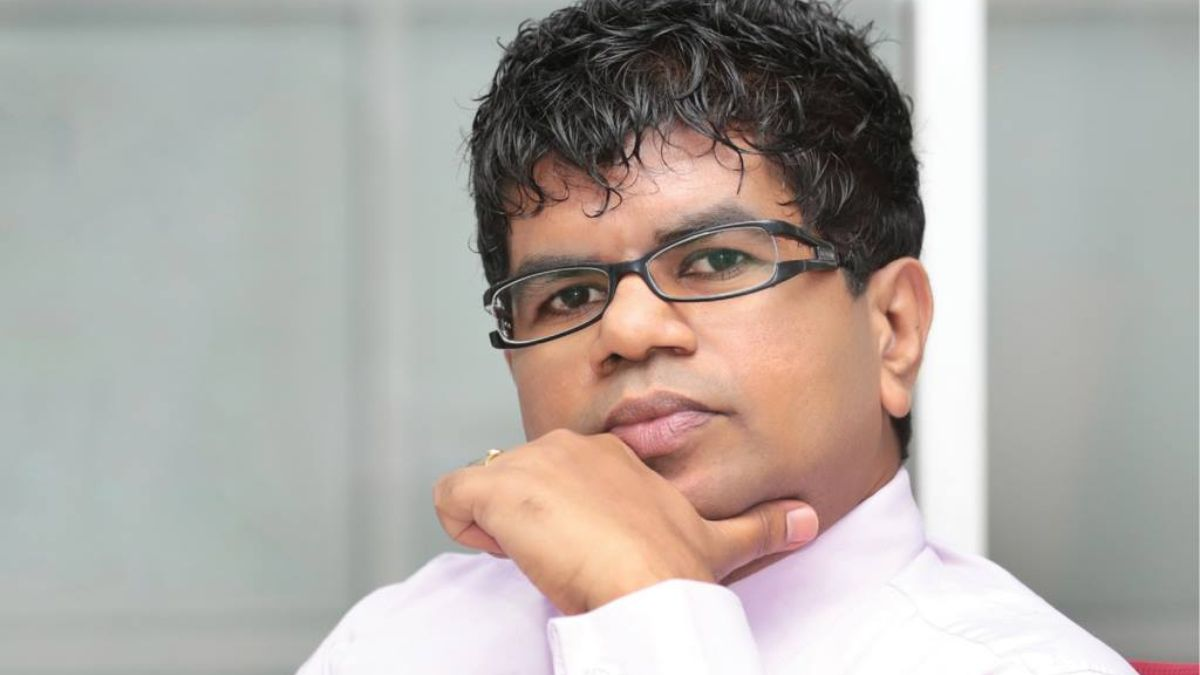 තුසිත හල්ලොලුව අධිකරණයට පැමිණෙයි. - 14.11.2025