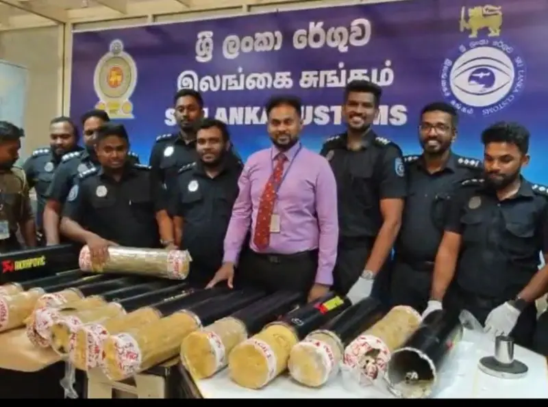 “කුෂ්” මත්ද්රව්ය තොගයක් සමඟ ගුවන් මගියෙකු කටුනායකදී අත්අඩංගුවට - 02.04.2026