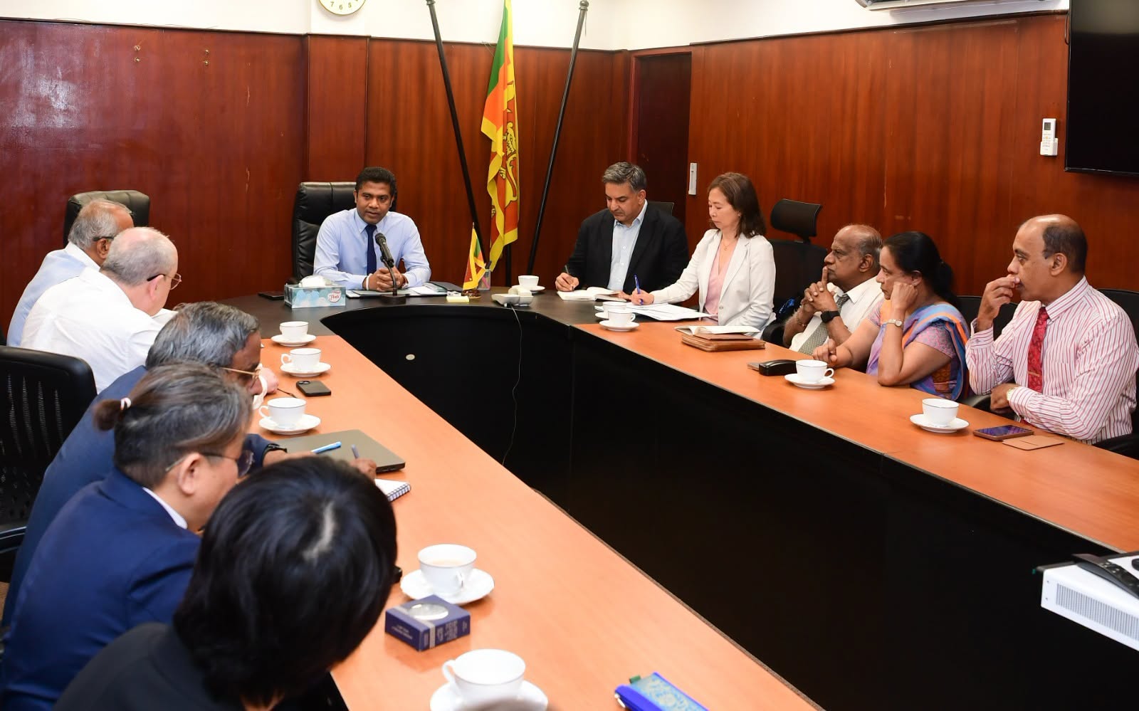 මෙරට සෞඛ්‍ය පද්ධතියේ ප්‍රගතිය සමාලෝචනයට WHO ජාත්‍යන්තර විශේෂඥ කණ්ඩායමක් මෙරටට. - 20.04.2026