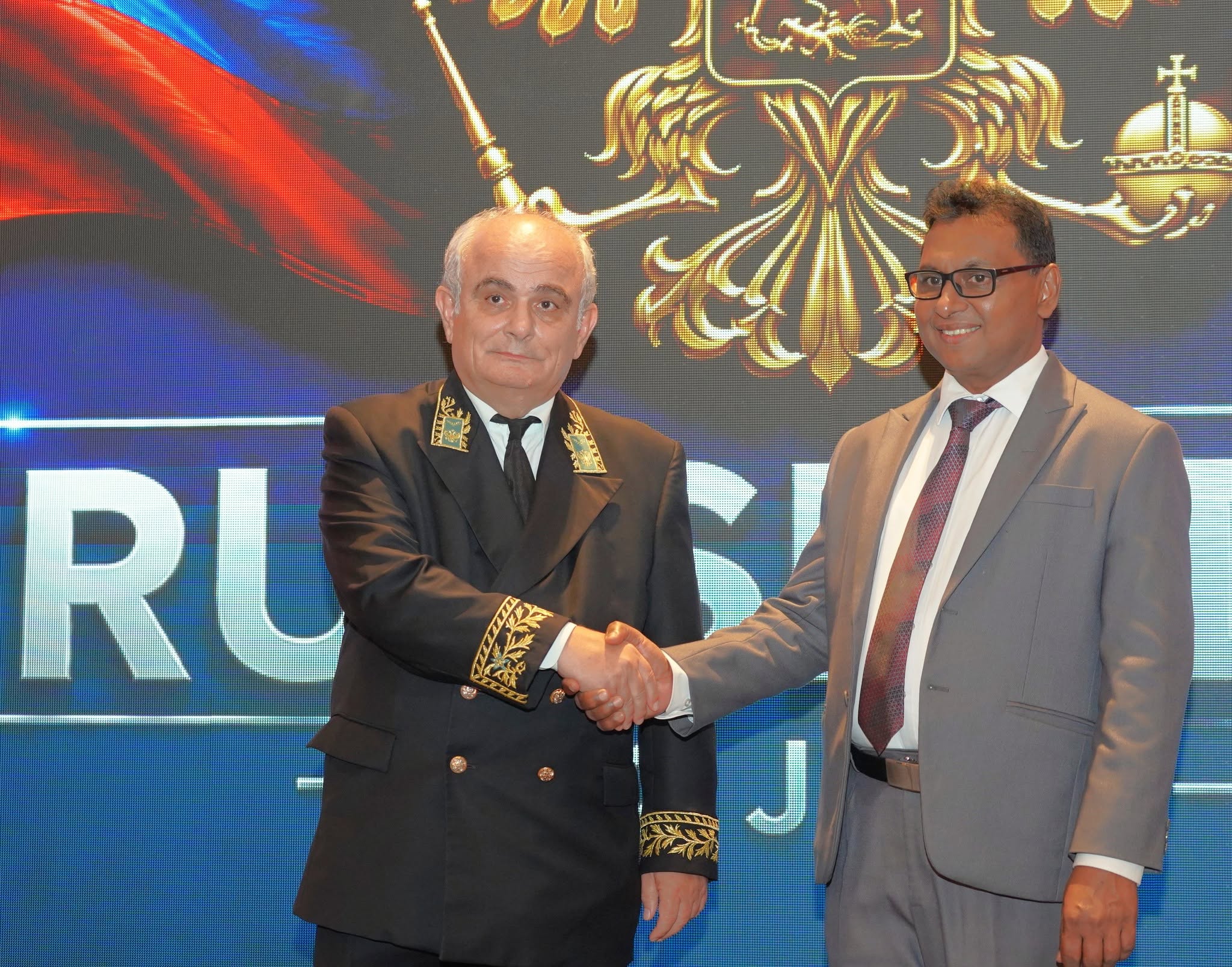 රුසියානු ජාතික දිනය නිමිත්තෙන් සැමරුම් උළෙලක් අමාත්‍ය උපාලි පන්නිල මහතාගේ ප්‍රධානත්වයෙන්. - 11.06.2026