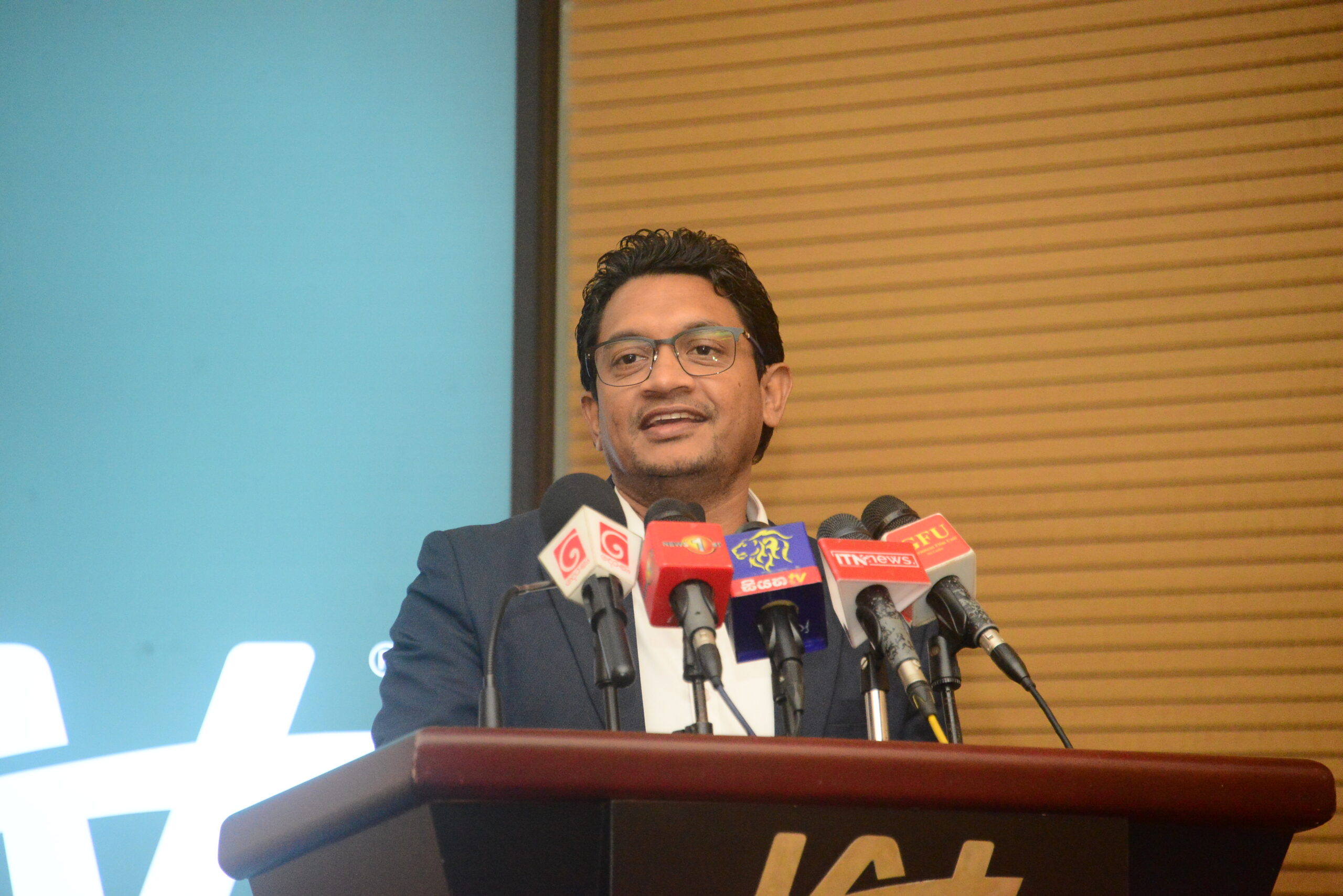 දුප්පත්කම නිසා තරුණයන් කුසලතා පුහුණුවට යොමුවීම අභියෝගයක්. - චතුරංග අබේසිංහ - 20.07.2026