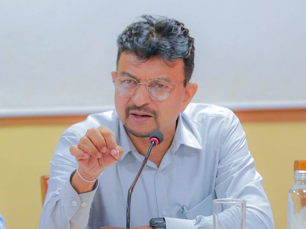 කම්කරු අමාත්යාංශයේ වෙබ් අඩවිය නවීකරණය කෙරේ. - අමාත්ය මහින්ද ජයසිංහ - 15.09.2026